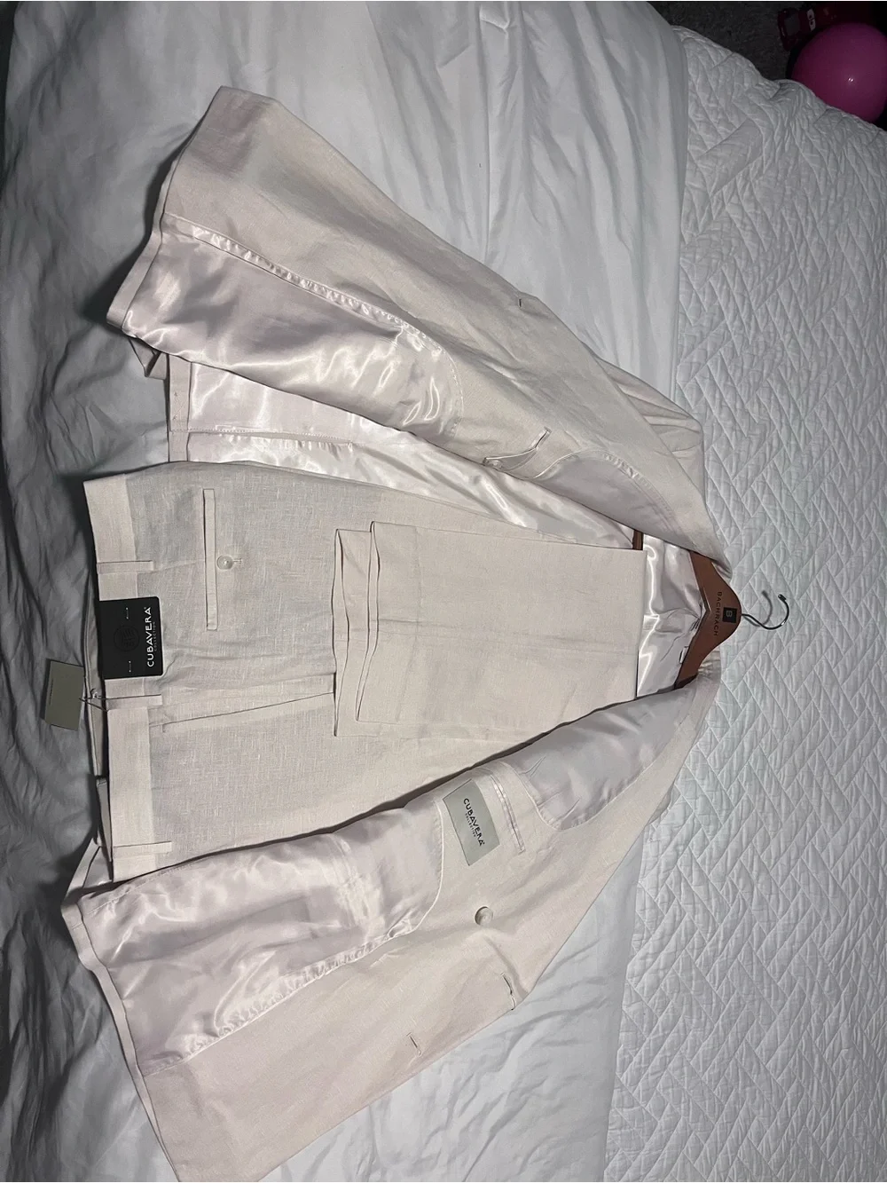 Men's Double-Breasted Cream Linen suit